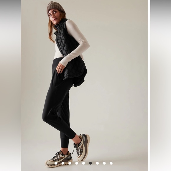 Athleta Venice Joggers - Black - medium - Picture 2 of 13